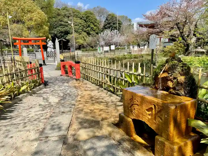 瀧泉寺 三福堂(東京都)