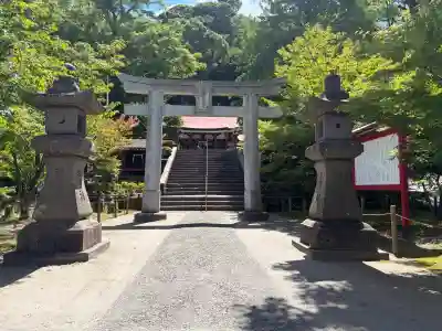 鹿児島神社の{uncategorized: "未分類", other: "その他", undefined: "問題あり", building: "その他建物", grave: "お墓", sacred_gate: "鳥居", guardian: "狛犬", statue: "像", buddha: "仏像", history: "歴史", nature: "自然", garden: "庭園", animal: "動物", pagoda: "塔", temizu: "手水舎", mountain_gate: "山門・神門", sanctuary: "本殿・本堂", subordinate: "末社・摂社", art: "芸術", scenery: "景色", jizo: "地蔵", ema: "絵馬", goshuin: "御朱印", omikuji: "おみくじ", items: "授与品その他", amulet: "お守り", goshuincho: "御朱印帳", eats: "食事", festival: "お祭り", votive_dance: "神楽", shichigosan: "七五三参", wedding: "結婚式", experience: "体験その他", initially: "初詣", around: "周辺", anti_infection: "感染症対策"}