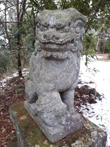 三獄神社の狛犬