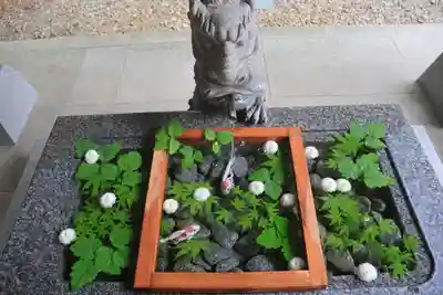 滑川神社 - 仕事と子どもの守り神の手水舎