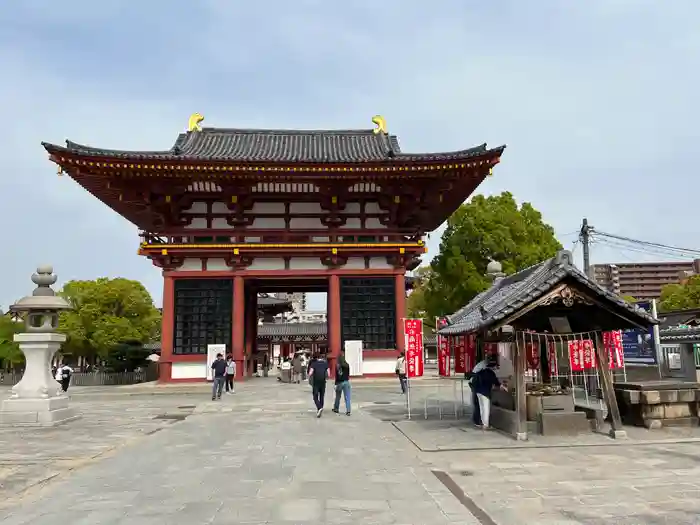 四天王寺の山門