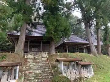 薬師寺の本殿・本堂