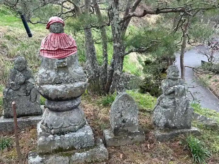 国宝 大法寺の{uncategorized: "未分類", other: "その他", undefined: "問題あり", building: "その他建物", grave: "お墓", sacred_gate: "鳥居", guardian: "狛犬", statue: "像", buddha: "仏像", history: "歴史", nature: "自然", garden: "庭園", animal: "動物", pagoda: "塔", temizu: "手水舎", mountain_gate: "山門・神門", sanctuary: "本殿・本堂", subordinate: "末社・摂社", art: "芸術", scenery: "景色", jizo: "地蔵", ema: "絵馬", goshuin: "御朱印", omikuji: "おみくじ", items: "授与品その他", amulet: "お守り", goshuincho: "御朱印帳", eats: "食事", festival: "お祭り", votive_dance: "神楽", shichigosan: "七五三参", wedding: "結婚式", experience: "体験その他", initially: "初詣", around: "周辺", anti_infection: "感染症対策"}