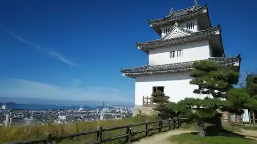丸亀春日神社の周辺