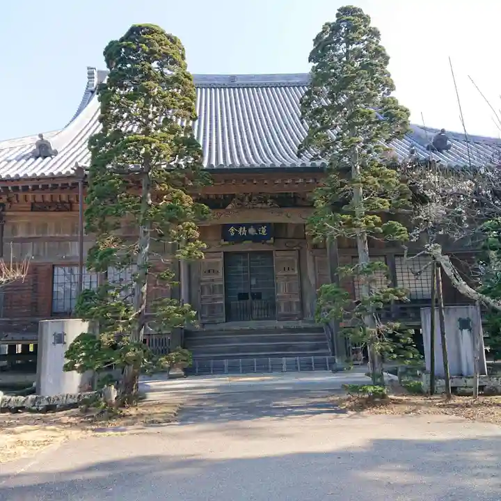 蓮永寺の本殿・本堂