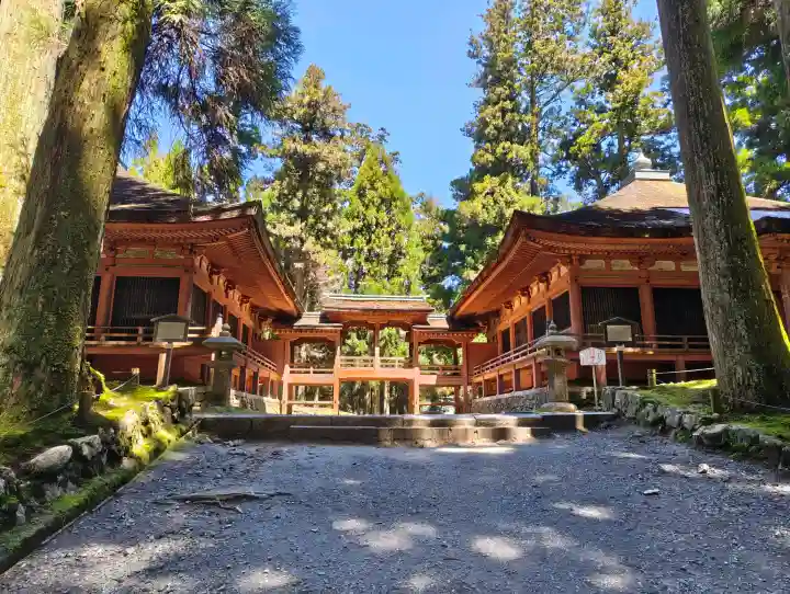 比叡山延暦寺の{uncategorized: "未分類", other: "その他", undefined: "問題あり", building: "その他建物", grave: "お墓", sacred_gate: "鳥居", guardian: "狛犬", statue: "像", buddha: "仏像", history: "歴史", nature: "自然", garden: "庭園", animal: "動物", pagoda: "塔", temizu: "手水舎", mountain_gate: "山門・神門", sanctuary: "本殿・本堂", subordinate: "末社・摂社", art: "芸術", scenery: "景色", jizo: "地蔵", ema: "絵馬", goshuin: "御朱印", omikuji: "おみくじ", items: "授与品その他", amulet: "お守り", goshuincho: "御朱印帳", eats: "食事", festival: "お祭り", votive_dance: "神楽", shichigosan: "七五三参", wedding: "結婚式", experience: "体験その他", initially: "初詣", around: "周辺", anti_infection: "感染症対策"}