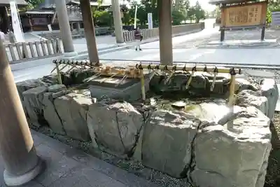 丹後一ノ宮 元伊勢 籠神社の手水舎