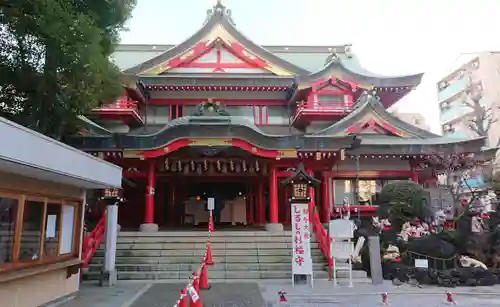 京濱伏見稲荷神社の本殿・本堂