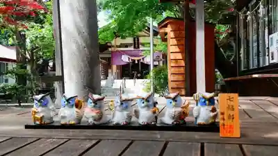 彌彦神社　(伊夜日子神社)の像