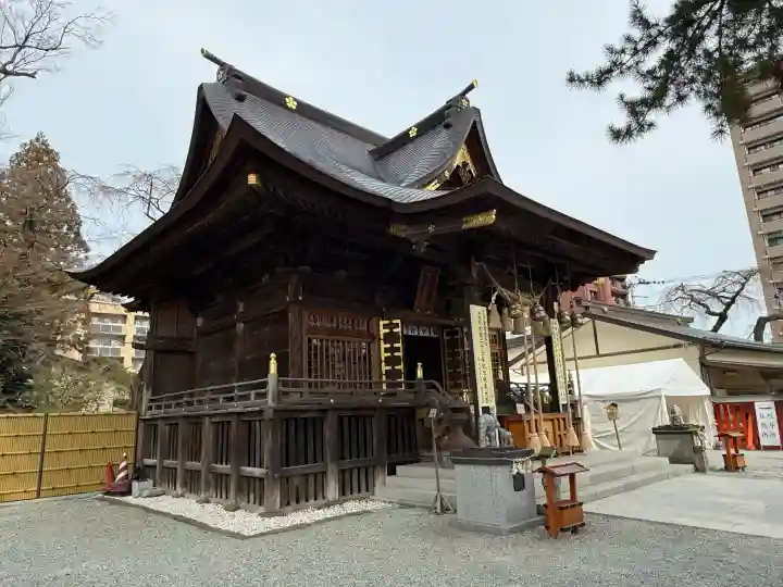榴岡天満宮の{uncategorized: "未分類", other: "その他", undefined: "問題あり", building: "その他建物", grave: "お墓", sacred_gate: "鳥居", guardian: "狛犬", statue: "像", buddha: "仏像", history: "歴史", nature: "自然", garden: "庭園", animal: "動物", pagoda: "塔", temizu: "手水舎", mountain_gate: "山門・神門", sanctuary: "本殿・本堂", subordinate: "末社・摂社", art: "芸術", scenery: "景色", jizo: "地蔵", ema: "絵馬", goshuin: "御朱印", omikuji: "おみくじ", items: "授与品その他", amulet: "お守り", goshuincho: "御朱印帳", eats: "食事", festival: "お祭り", votive_dance: "神楽", shichigosan: "七五三参", wedding: "結婚式", experience: "体験その他", initially: "初詣", around: "周辺", anti_infection: "感染症対策"}