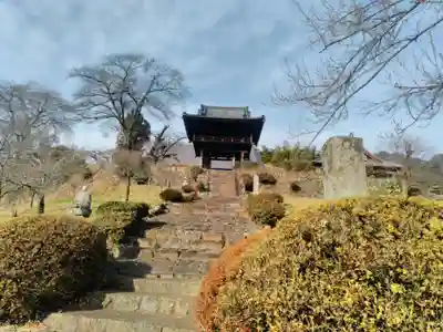 西源寺の山門・神門