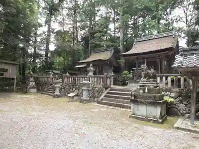融神社の本殿・本堂