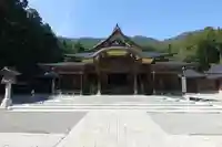 彌彦神社の本殿・本堂