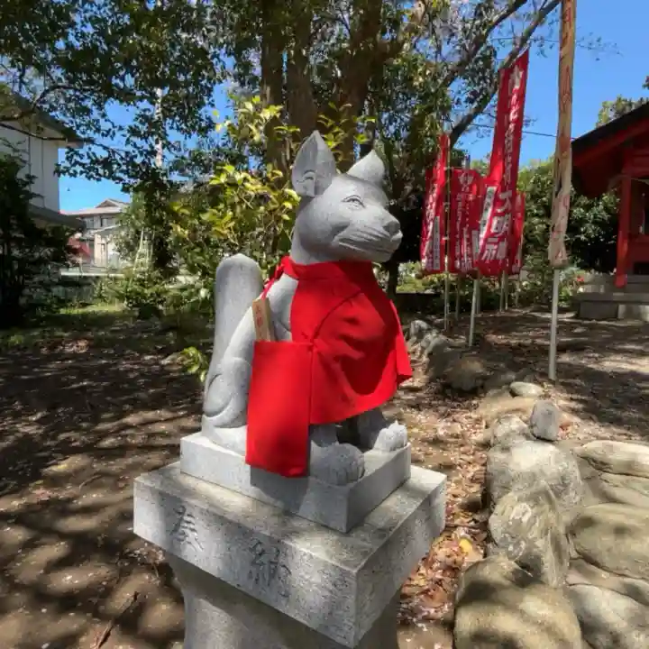 経六稲荷社の{uncategorized: "未分類", other: "その他", undefined: "問題あり", building: "その他建物", grave: "お墓", sacred_gate: "鳥居", guardian: "狛犬", statue: "像", buddha: "仏像", history: "歴史", nature: "自然", garden: "庭園", animal: "動物", pagoda: "塔", temizu: "手水舎", mountain_gate: "山門・神門", sanctuary: "本殿・本堂", subordinate: "末社・摂社", art: "芸術", scenery: "景色", jizo: "地蔵", ema: "絵馬", goshuin: "御朱印", omikuji: "おみくじ", items: "授与品その他", amulet: "お守り", goshuincho: "御朱印帳", eats: "食事", festival: "お祭り", votive_dance: "神楽", shichigosan: "七五三参", wedding: "結婚式", experience: "体験その他", initially: "初詣", around: "周辺", anti_infection: "感染症対策"}