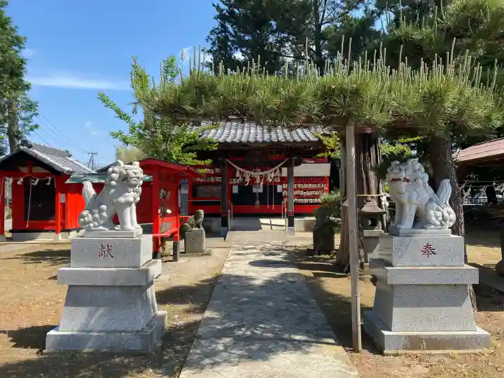 子神社の{uncategorized: "未分類", other: "その他", undefined: "問題あり", building: "その他建物", grave: "お墓", sacred_gate: "鳥居", guardian: "狛犬", statue: "像", buddha: "仏像", history: "歴史", nature: "自然", garden: "庭園", animal: "動物", pagoda: "塔", temizu: "手水舎", mountain_gate: "山門・神門", sanctuary: "本殿・本堂", subordinate: "末社・摂社", art: "芸術", scenery: "景色", jizo: "地蔵", ema: "絵馬", goshuin: "御朱印", omikuji: "おみくじ", items: "授与品その他", amulet: "お守り", goshuincho: "御朱印帳", eats: "食事", festival: "お祭り", votive_dance: "神楽", shichigosan: "七五三参", wedding: "結婚式", experience: "体験その他", initially: "初詣", around: "周辺", anti_infection: "感染症対策"}