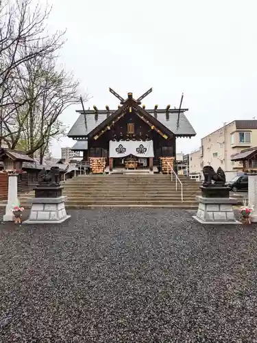 札幌諏訪神社の本殿・本堂