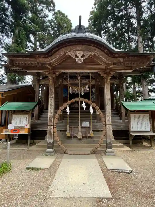 白山神社(岩手県)