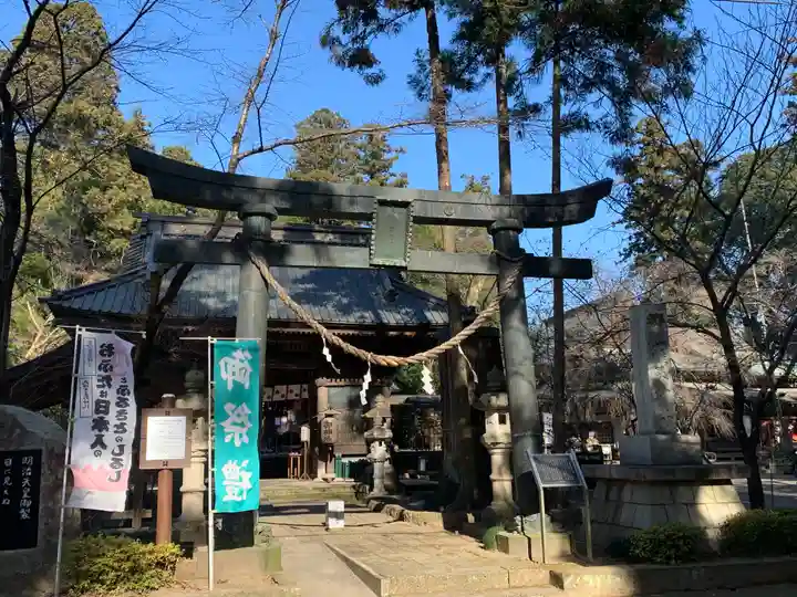 雄琴神社の鳥居