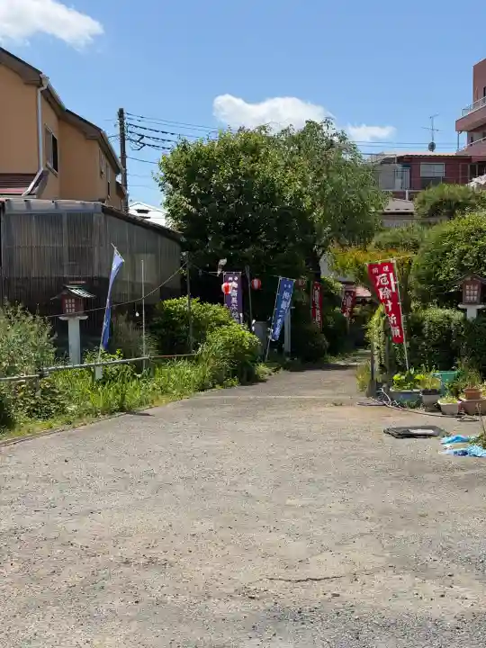 久留米教会の{uncategorized: "未分類", other: "その他", undefined: "問題あり", building: "その他建物", grave: "お墓", sacred_gate: "鳥居", guardian: "狛犬", statue: "像", buddha: "仏像", history: "歴史", nature: "自然", garden: "庭園", animal: "動物", pagoda: "塔", temizu: "手水舎", mountain_gate: "山門・神門", sanctuary: "本殿・本堂", subordinate: "末社・摂社", art: "芸術", scenery: "景色", jizo: "地蔵", ema: "絵馬", goshuin: "御朱印", omikuji: "おみくじ", items: "授与品その他", amulet: "お守り", goshuincho: "御朱印帳", eats: "食事", festival: "お祭り", votive_dance: "神楽", shichigosan: "七五三参", wedding: "結婚式", experience: "体験その他", initially: "初詣", around: "周辺", anti_infection: "感染症対策"}