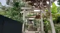 横浜御嶽神社の鳥居