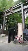 諏訪神社の鳥居
