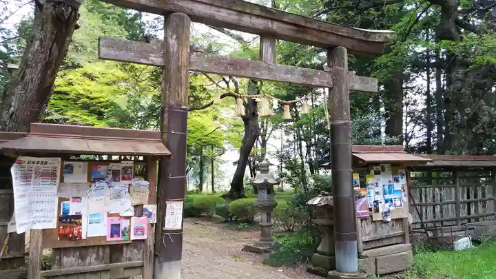 都々古別神社(馬場)の鳥居