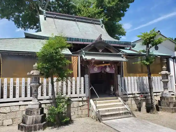 小川原神社の本殿・本堂