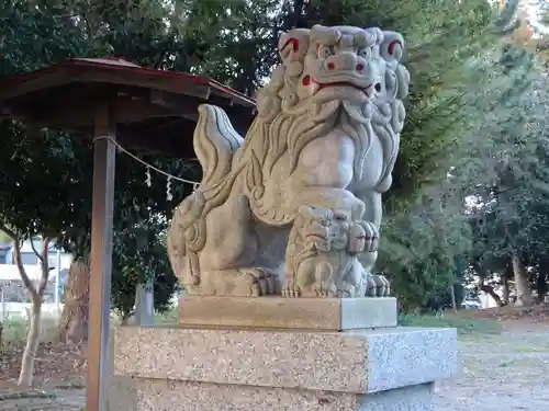 飯田神社の狛犬