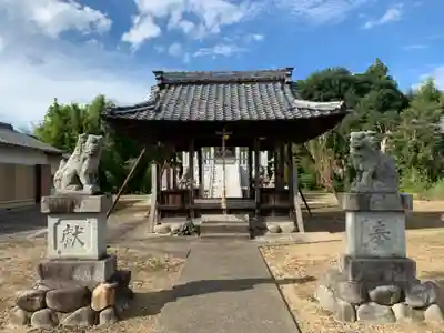 八幡神社の本殿・本堂