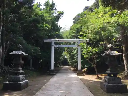 下立松原神社の鳥居