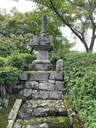 善峯寺の塔