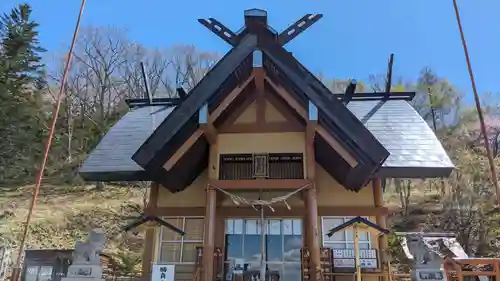 浦幌神社・乳神神社の本殿・本堂