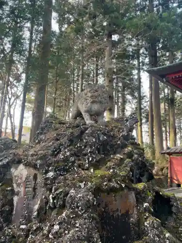 富士山東口本宮 冨士浅間神社の狛犬