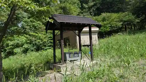 忠類神社の手水舎