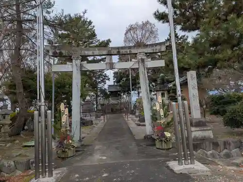 勅使神社(岐阜県)