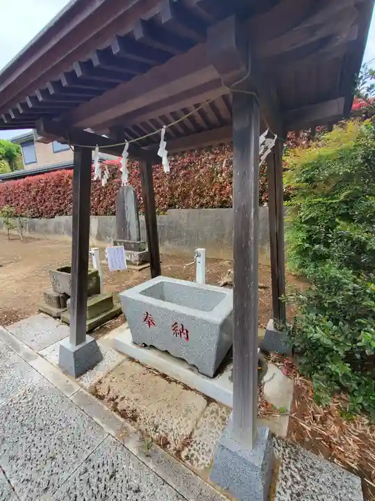 子安神社の手水舎