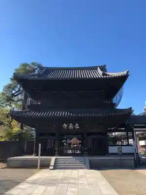 泉岳寺の山門・神門