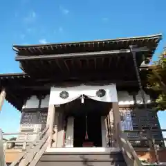 唐泉寺の本殿