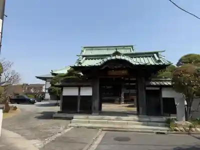傳心寺の{uncategorized: "未分類", other: "その他", undefined: "問題あり", building: "その他建物", grave: "お墓", sacred_gate: "鳥居", guardian: "狛犬", statue: "像", buddha: "仏像", history: "歴史", nature: "自然", garden: "庭園", animal: "動物", pagoda: "塔", temizu: "手水舎", mountain_gate: "山門・神門", sanctuary: "本殿・本堂", subordinate: "末社・摂社", art: "芸術", scenery: "景色", jizo: "地蔵", ema: "絵馬", goshuin: "御朱印", omikuji: "おみくじ", items: "授与品その他", amulet: "お守り", goshuincho: "御朱印帳", eats: "食事", festival: "お祭り", votive_dance: "神楽", shichigosan: "七五三参", wedding: "結婚式", experience: "体験その他", initially: "初詣", around: "周辺", anti_infection: "感染症対策"}