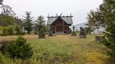 新城神社の本殿・本堂