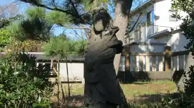 諏訪神社の仏像