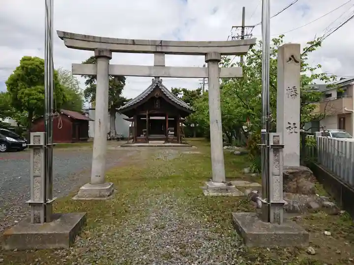 八幡社の本殿・本堂