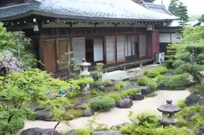 西應寺(滋賀県)
