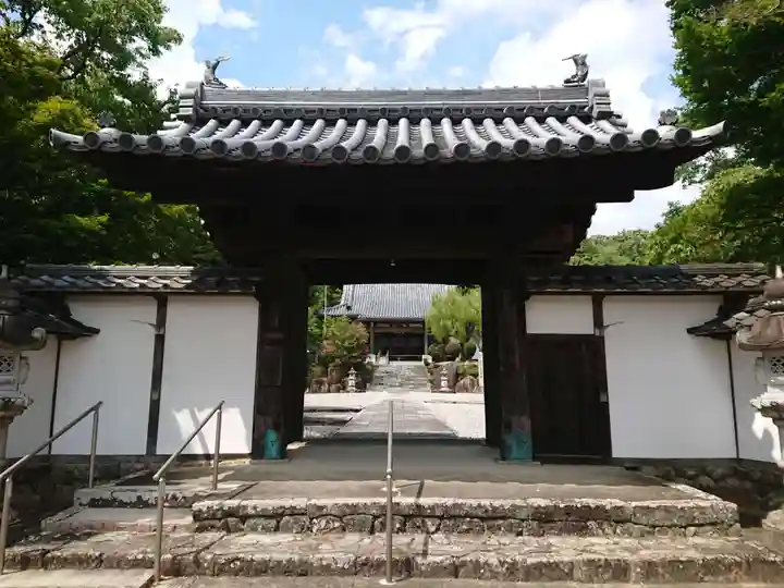 本泉寺の山門・神門