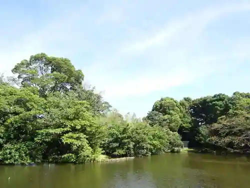 菊田神社の庭園