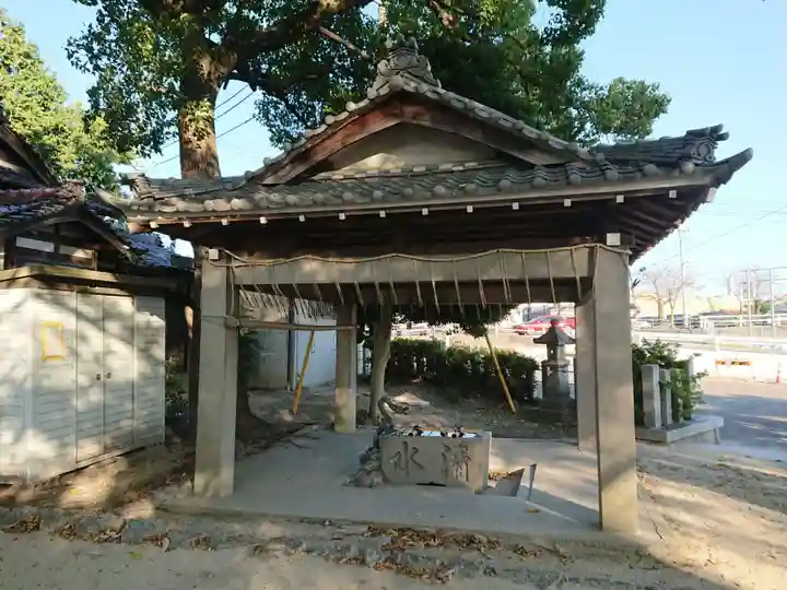 一之御前神社の手水舎