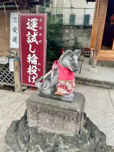川越熊野神社の{uncategorized: "未分類", other: "その他", undefined: "問題あり", building: "その他建物", grave: "お墓", sacred_gate: "鳥居", guardian: "狛犬", statue: "像", buddha: "仏像", history: "歴史", nature: "自然", garden: "庭園", animal: "動物", pagoda: "塔", temizu: "手水舎", mountain_gate: "山門・神門", sanctuary: "本殿・本堂", subordinate: "末社・摂社", art: "芸術", scenery: "景色", jizo: "地蔵", ema: "絵馬", goshuin: "御朱印", omikuji: "おみくじ", items: "授与品その他", amulet: "お守り", goshuincho: "御朱印帳", eats: "食事", festival: "お祭り", votive_dance: "神楽", shichigosan: "七五三参", wedding: "結婚式", experience: "体験その他", initially: "初詣", around: "周辺", anti_infection: "感染症対策"}
