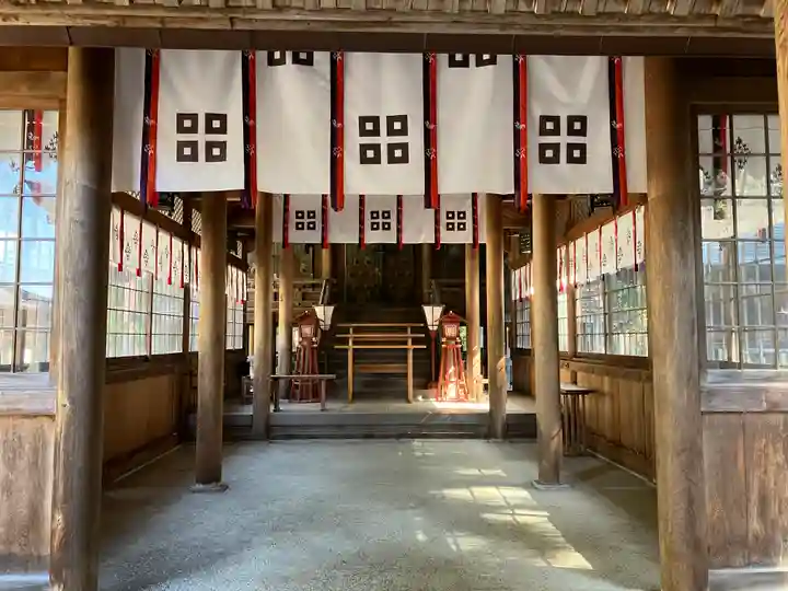 甲良神社(滋賀県)
