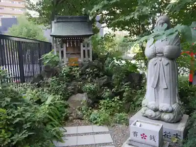 成子天神社の末社・摂社