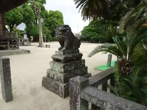 鳥栖八坂神社の狛犬